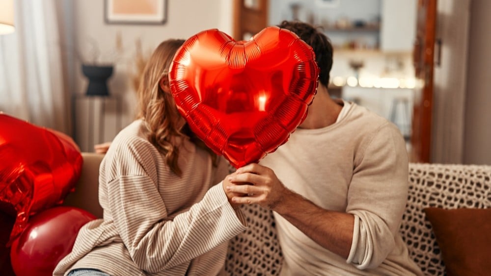 Što pokloniti curi za godišnjicu? Evo 6 romantičnih ideja